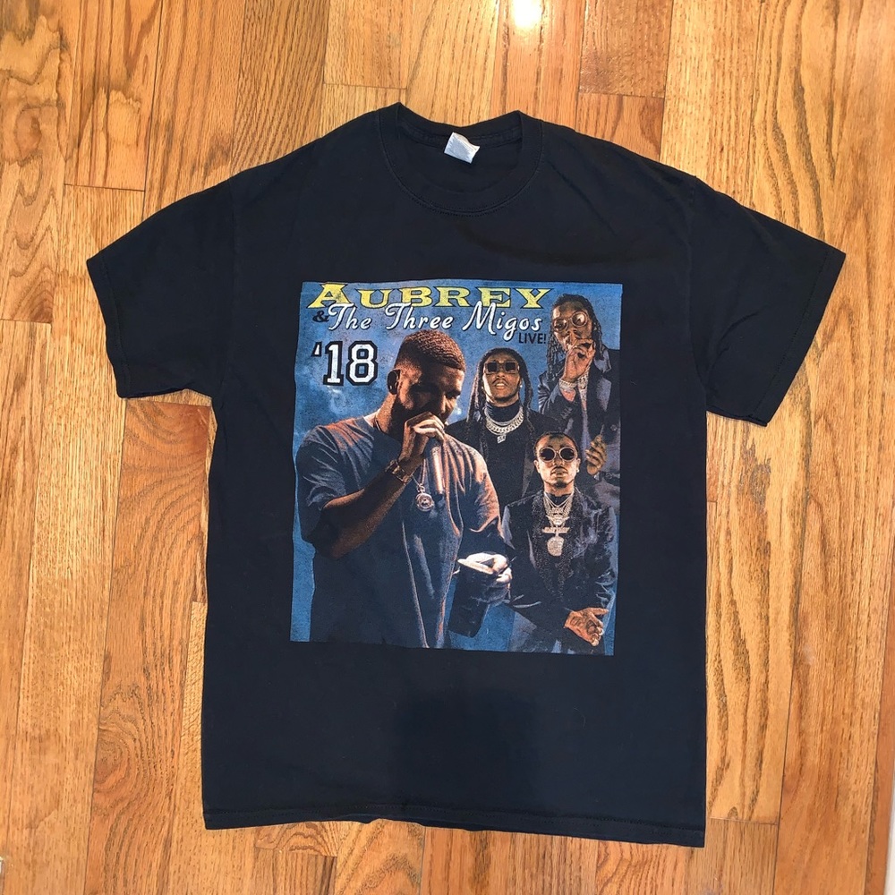 Drake - Picture 3 of 4
